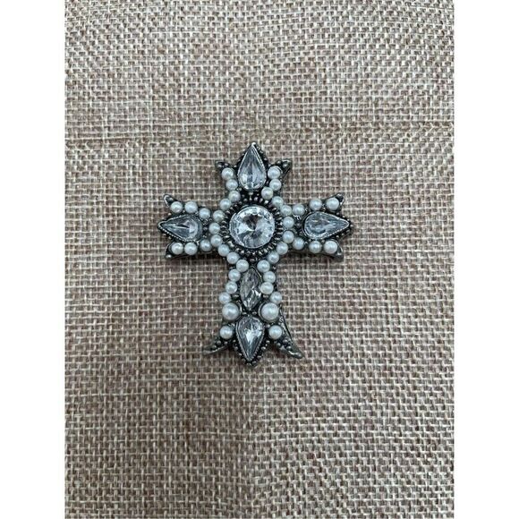 Vintage Rhinestone and Pearl Maltese Cross Brooch Pin Silver Black Antique - Picture 4 of 4
